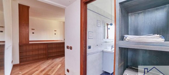 Estudio en Rome, Italy No. 40230 8