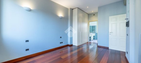 4غرفة شقة في Parma, Italy رقم 136039 22