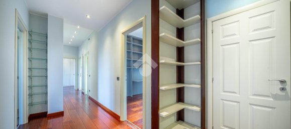 4غرفة شقة في Parma, Italy رقم 136039 19