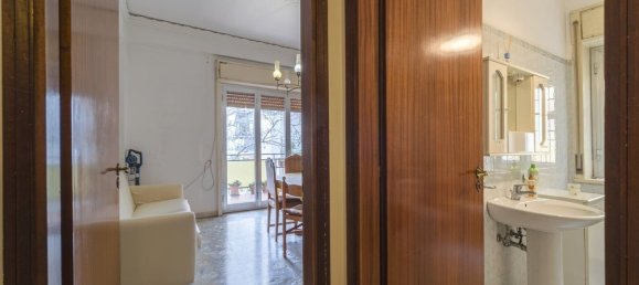 6 rooms Apartment in Messina, Italy No. 49909 19