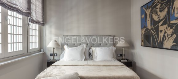 4 bedrooms Apartment in Ciutat Vella, Spain No. 104013 7