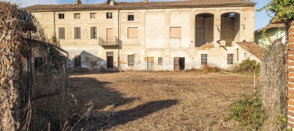 10-Zimmer Haus in Pezzana, Italy, Nr. 78043 30