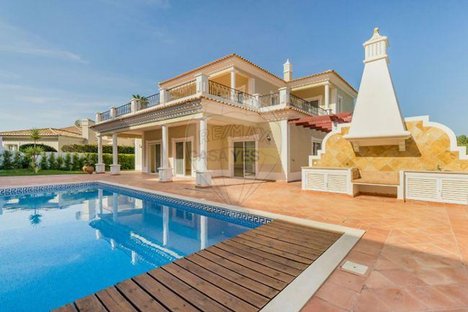 5 Schlafzimmer Haus in Almancil, Portugal, Nr. 180381