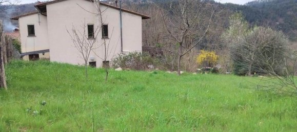 6 rooms Apartment in Vaglia, Italy No. 38009 8