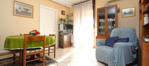 4 rooms Apartment in Nichelino, Italy No. 175490 4