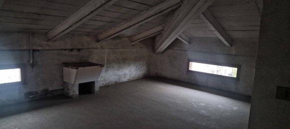 3 bedrooms Villa in Scandiano, Italy No. 174914 4