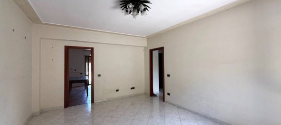 2 bedrooms Apartment in Quarto, Italy No. 381305 4