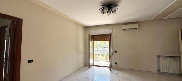 2 bedrooms Apartment in Quarto, Italy No. 381305 5
