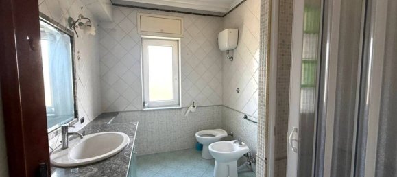 2 bedrooms Apartment in Quarto, Italy No. 381305 21