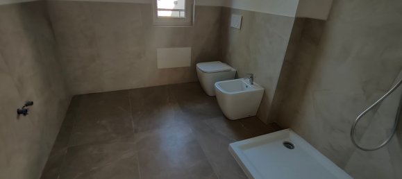 4غرفة منزل في Melegnano, Italy رقم 128158 16