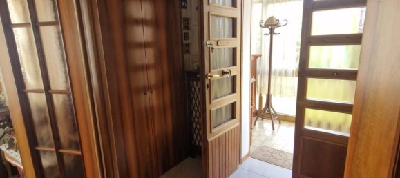 4 bedrooms House in Venice, Italy No. 335229 5