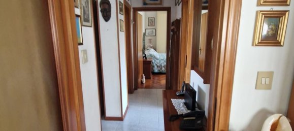 4 bedrooms House in Venice, Italy No. 335229 16