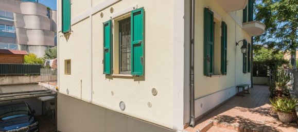 2 bedrooms Villa in Cattolica, Italy No. 295121 26