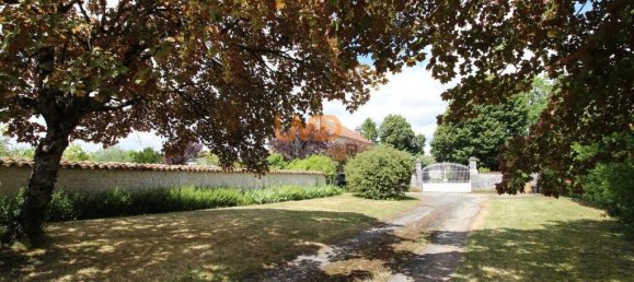 Casa de 7 dormitorios en Germignac, France No. 341204 6