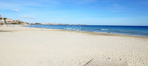 Apartamento de 2 dormitorios en Torre de la Horadada, Spain No. 21775 7