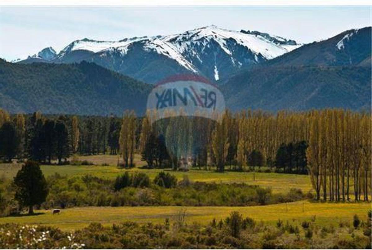  Land in San Carlos de Bariloche, Argentina No. 32164