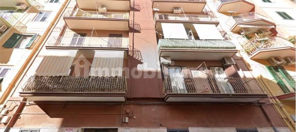 Apartamento T2 em Taranto, Italy N.º 279816 3