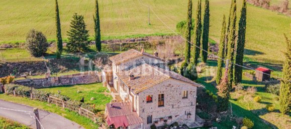 5 rooms Commercial property in Montone, Italy No. 277169 9