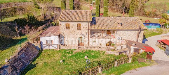 5 rooms Commercial property in Montone, Italy No. 277169 6