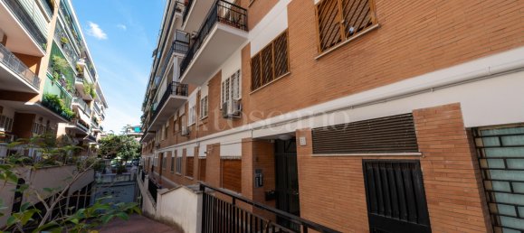 3-salle Appartement à Rome, Italy No. 349585 17