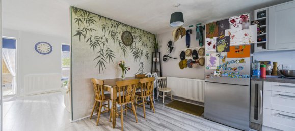 3 bedrooms Maisonette in London, United Kingdom No. 7710 13