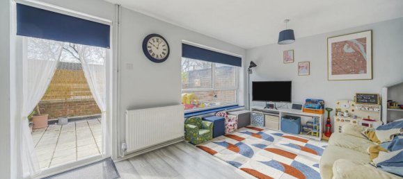 3 bedrooms Maisonette in London, United Kingdom No. 7710 12