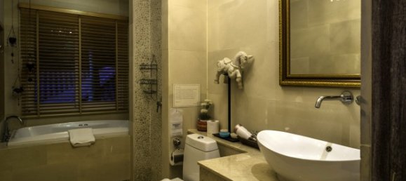 8 bedrooms Villa in Patong, Thailand No. 12411 13