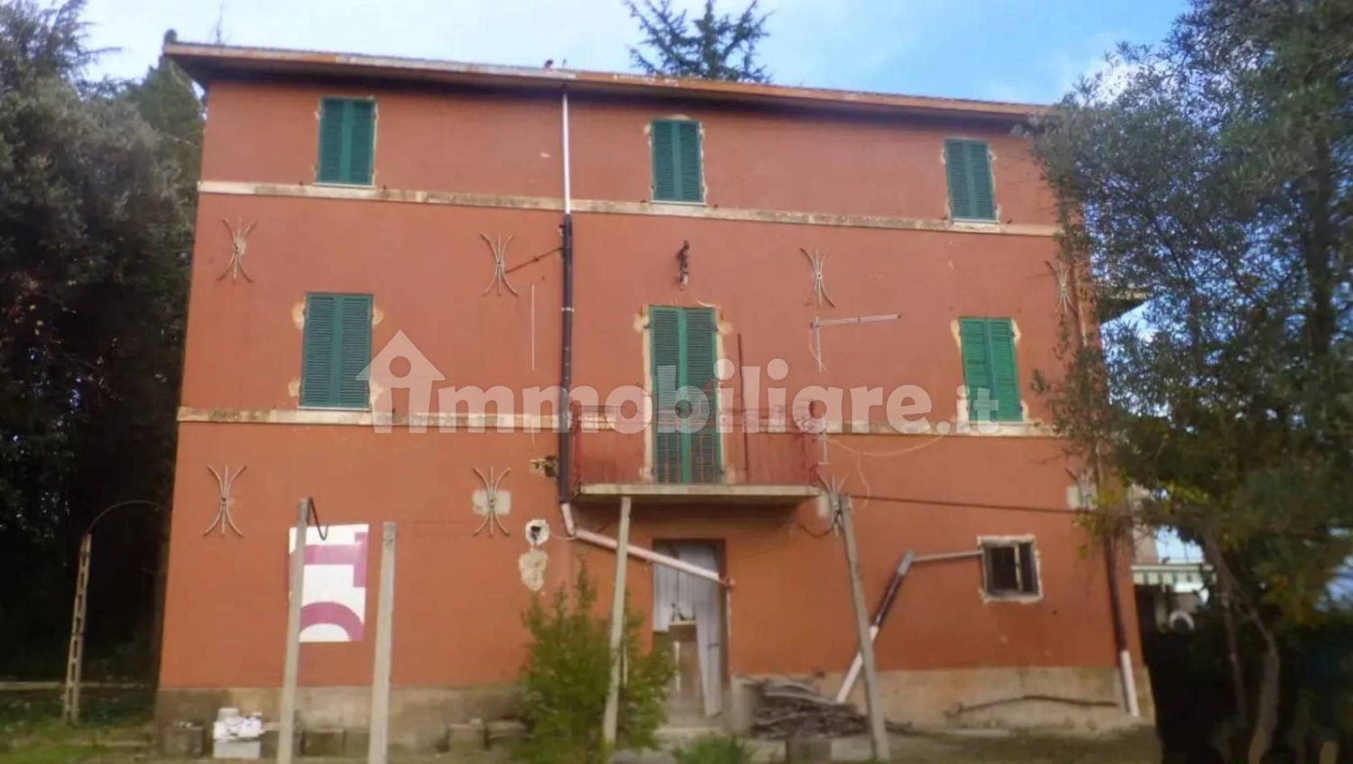 Casa de 4 dormitorios en Perugia, Italy No. 353604