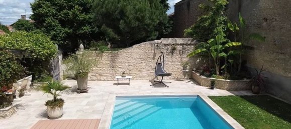 Casa de 5 dormitorios en Vienne, France No. 315815 4