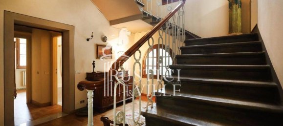 Вилла с 9 комнатами в Пиза, Италия № 102177 18