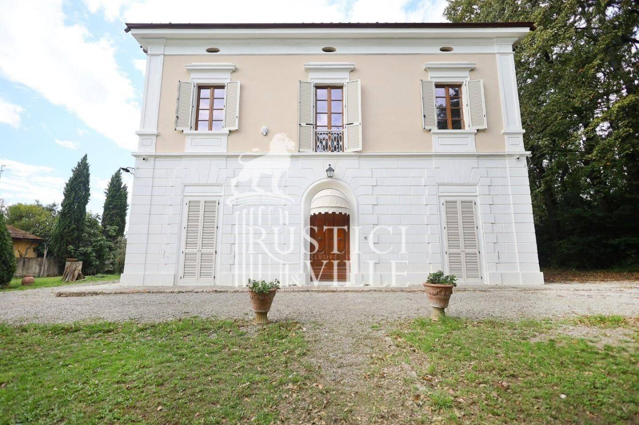 Вилла с 9 комнатами в Пиза, Италия № 102177