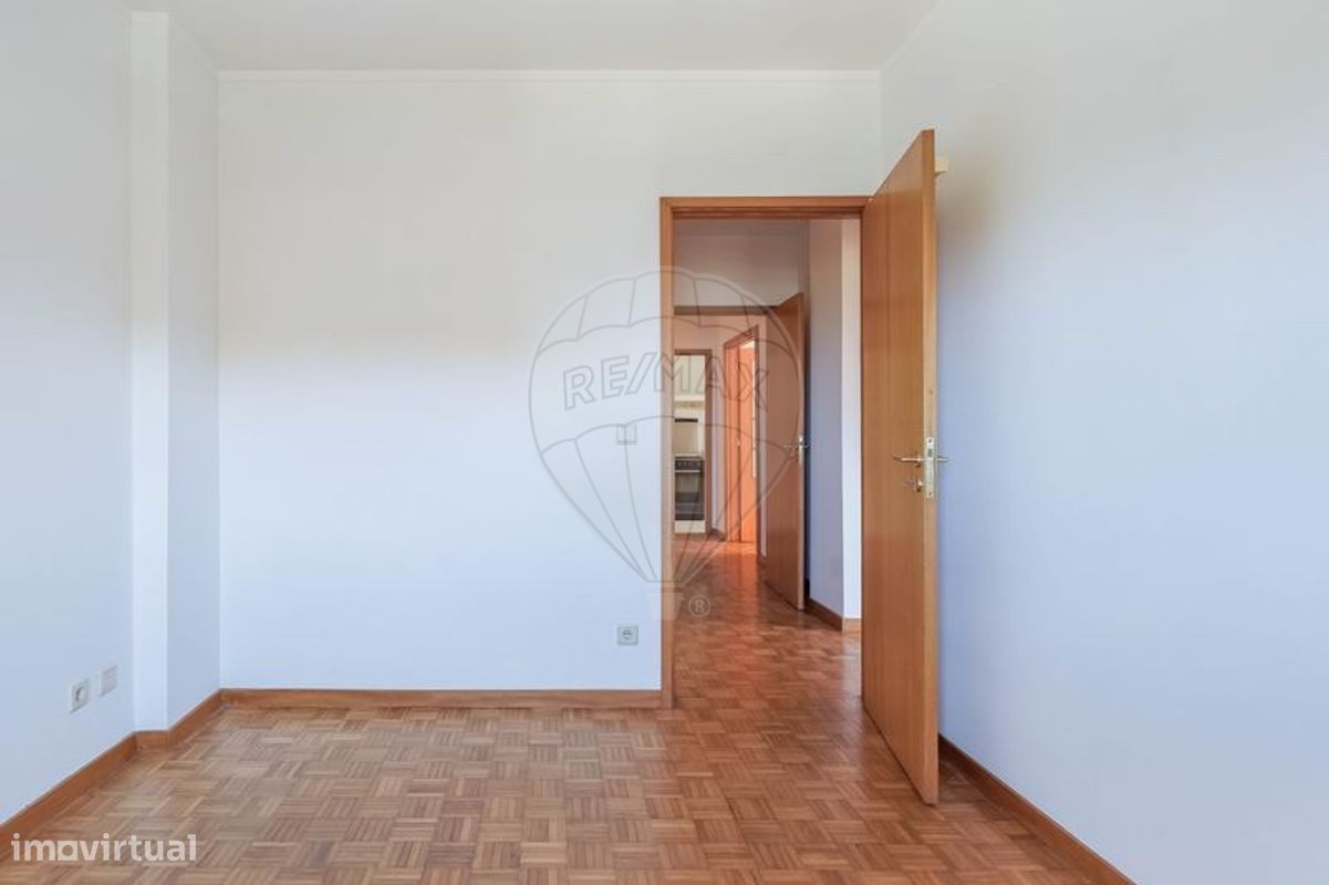 Apartamento de 3 dormitorios en Vila Nova de Gaia, Portugal No. 330820