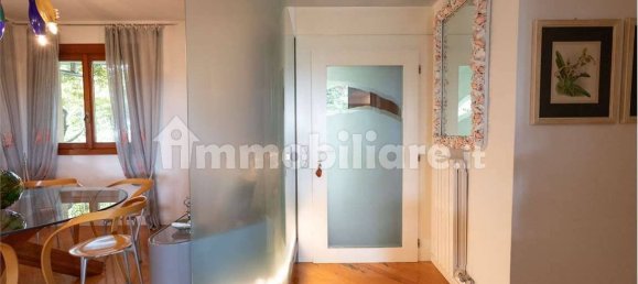 3 bedrooms Villa in Guanzate, Italy No. 7211 22