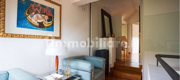 3 bedrooms Villa in Guanzate, Italy No. 7211 27