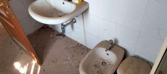 2 Schlafzimmer Wohnung in Fagnano Olona, Italy, Nr. 363500 5