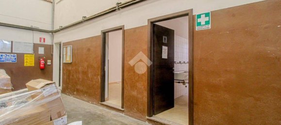 1غرفة مستودع في Chiari, Italy رقم 323406 24