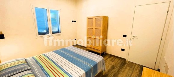 Вилла с 3 спальнями в Петрозино, Италия № 272492 17