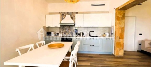 Вилла с 3 спальнями в Петрозино, Италия № 272492 28