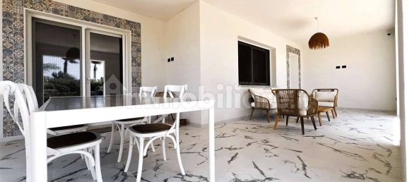 Вилла с 3 спальнями в Петрозино, Италия № 272492 31