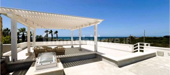 Вилла с 3 спальнями в Петрозино, Италия № 272492 81