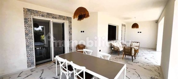 Вилла с 3 спальнями в Петрозино, Италия № 272492 33