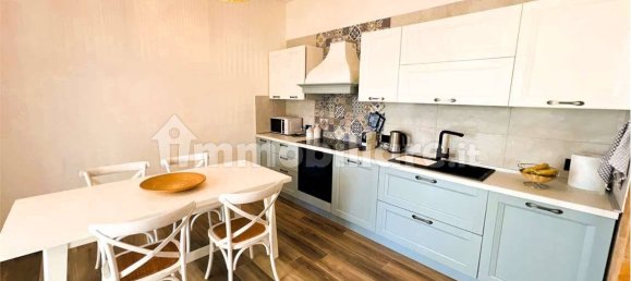 Вилла с 3 спальнями в Петрозино, Италия № 272492 7