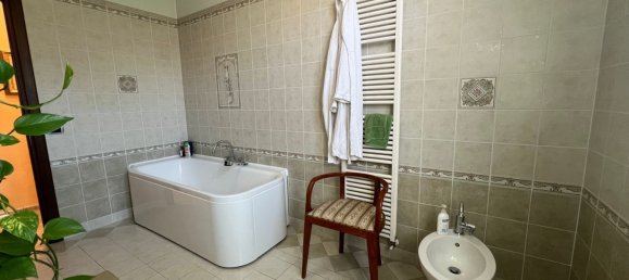 6-salle Villa à Nonantola, Italy No. 23776 27