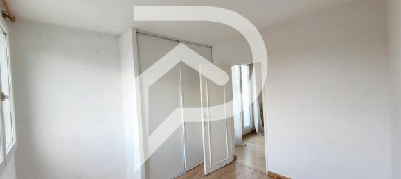 2 Schlafzimmer Wohnung in Eaubonne, France, Nr. 345898 5