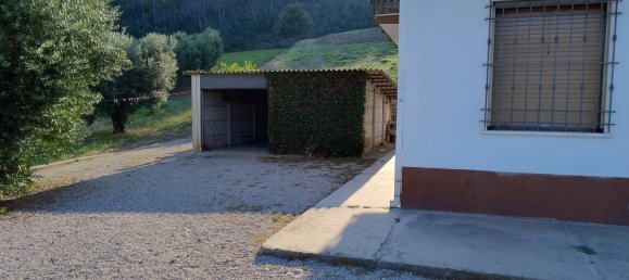 Дом с 5 спальнями в Массиньяно, Италия № 84988 7