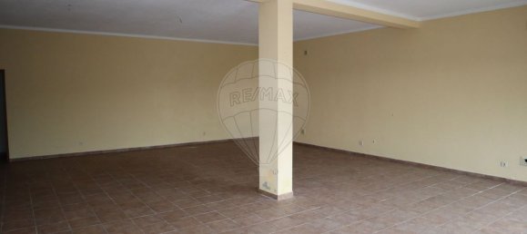 Gewerbliche Immobilie in Seia, Portugal 80m², Nr. 73197 5