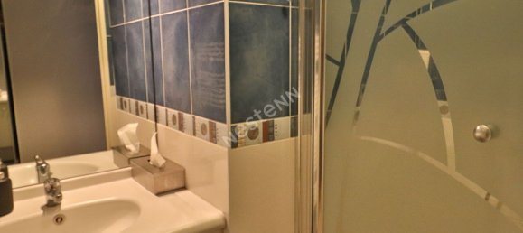 3 chambres Appartement à Rhône, France No. 335274 9