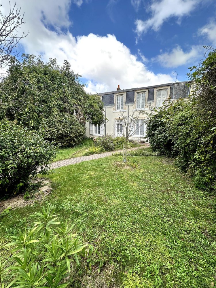 4 chambres Maison à Orléans, France No. 236278