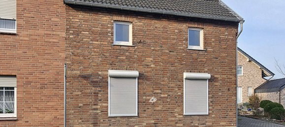 Casa de 4 habitaciónes en Duren, Germany No. 171665 2