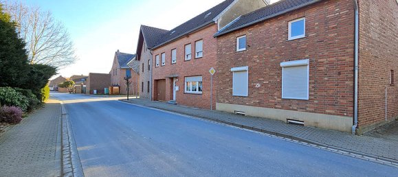 Casa de 4 habitaciónes en Duren, Germany No. 171665 10